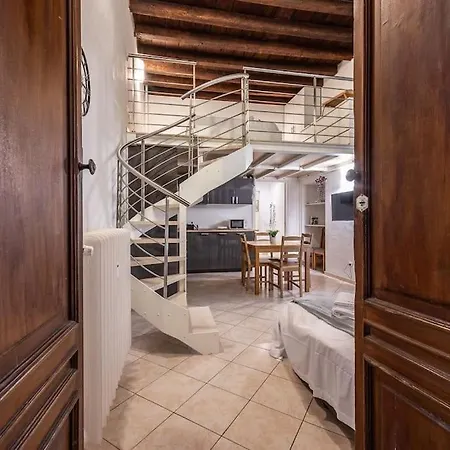 Apartment Verdi's Nest - Loft With Wifi And Netflix